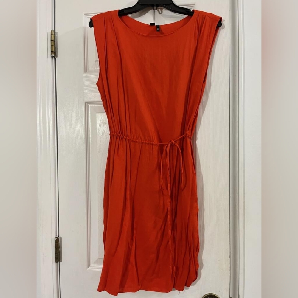 Orange dress